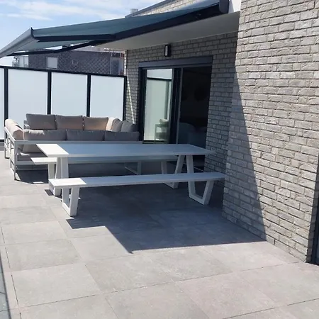 アパート Penthouse 9 Pers Groot Zonneterras 2 Parkeerplaatsen *